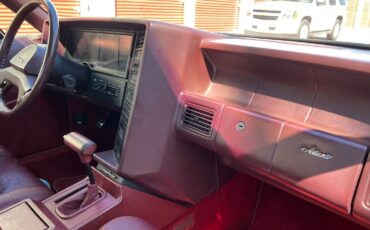 Cadillac-Allante-1987-10