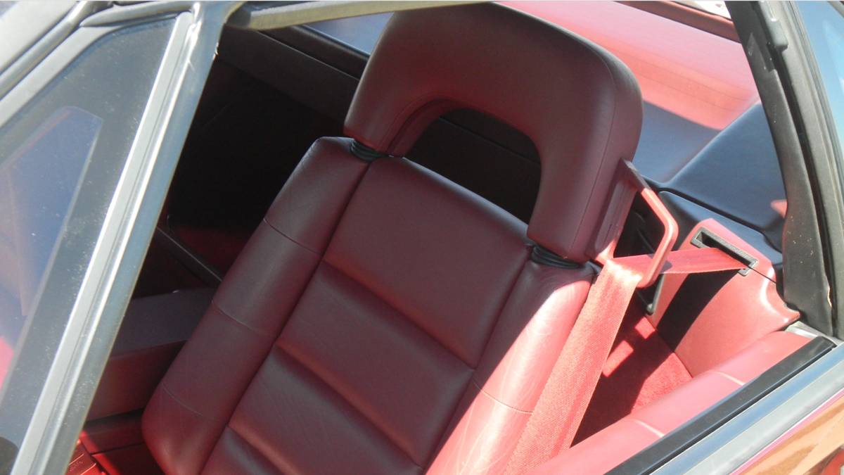 Cadillac-Allante-1987-12