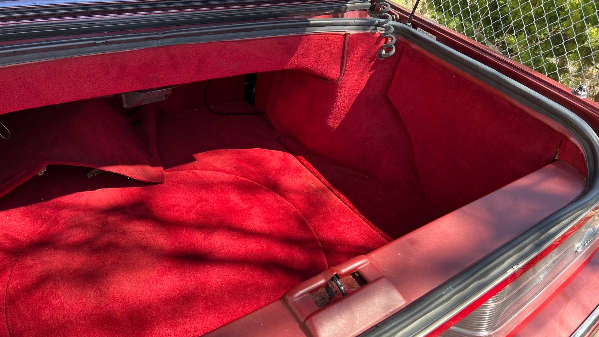 Cadillac-Allante-1987-13