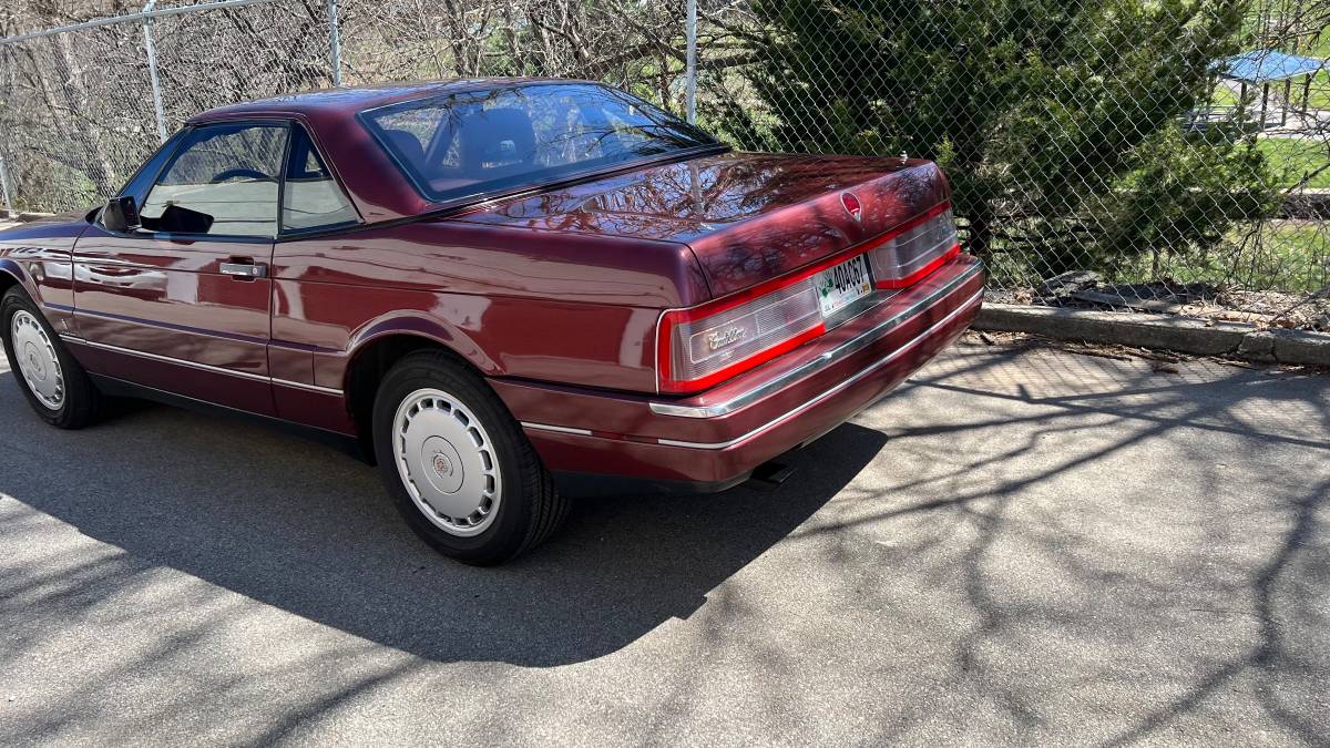 Cadillac-Allante-1987-6