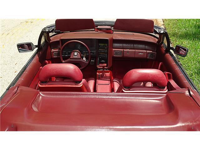 Cadillac-Allante-1988-CONVERTIBLE-12