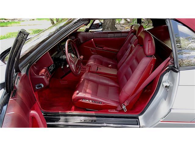 Cadillac-Allante-1988-CONVERTIBLE-13