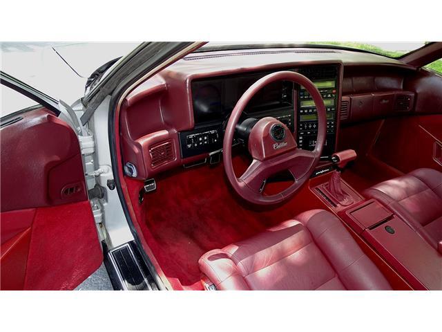 Cadillac-Allante-1988-CONVERTIBLE-14