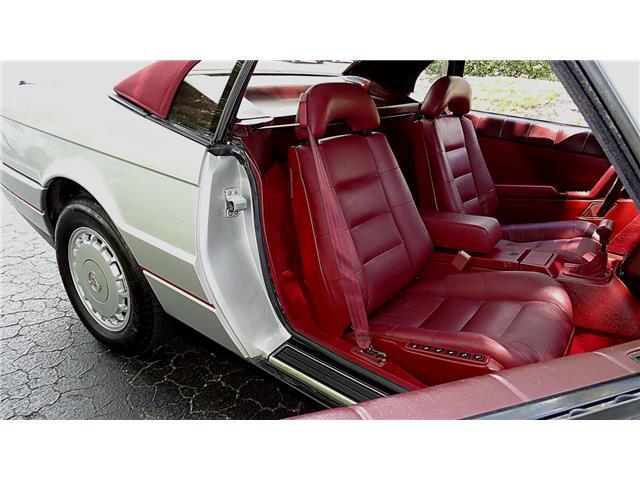 Cadillac-Allante-1988-CONVERTIBLE-16