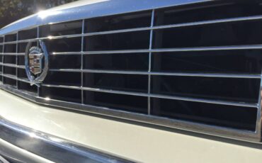 Cadillac-Allante-1989-custom-16