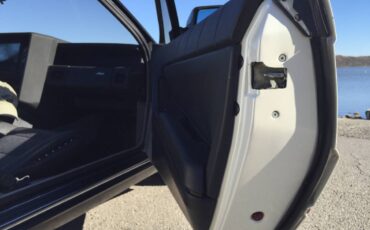 Cadillac-Allante-1989-custom-8