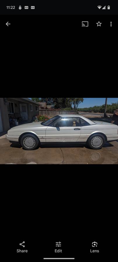 Cadillac Allante  1990 white