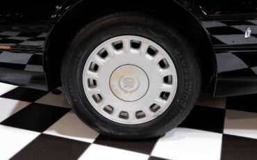 Cadillac-Allante-1992-Convertible-27
