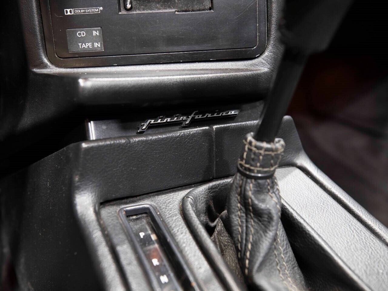 Cadillac-Allante-1992-Convertible-39