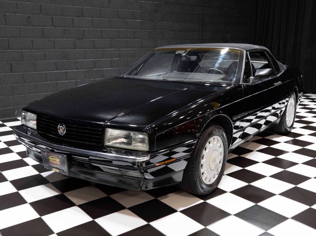 Cadillac-Allante-1992-Convertible-4