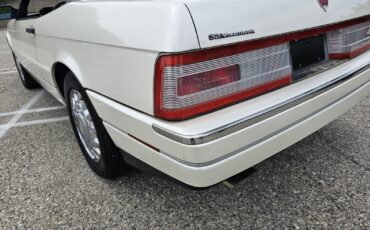 Cadillac-Allante-1993-16