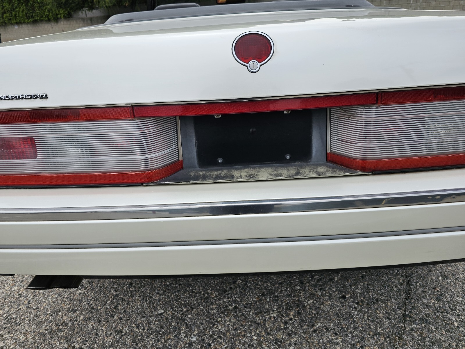 Cadillac-Allante-1993-17