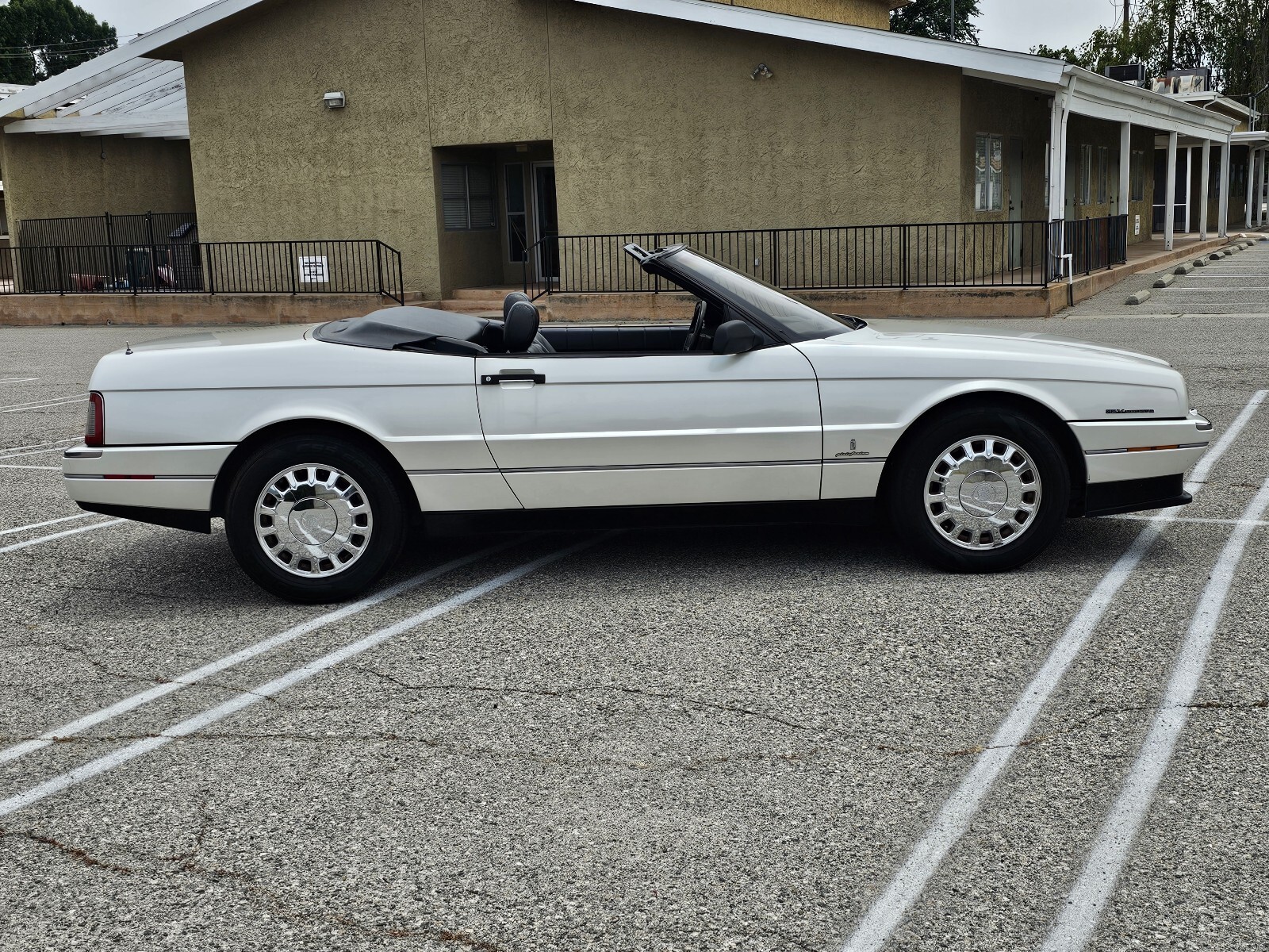 Cadillac-Allante-1993-6