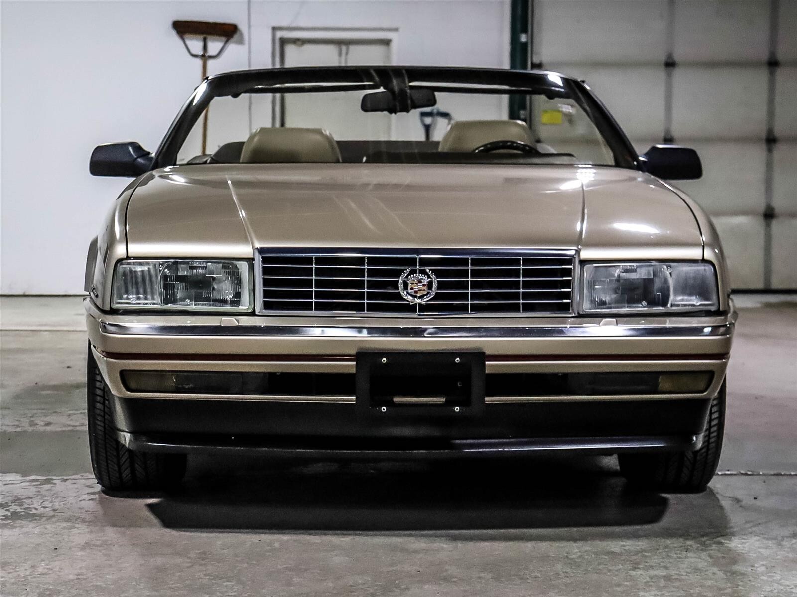 Cadillac-Allante-1993-Convertible-1