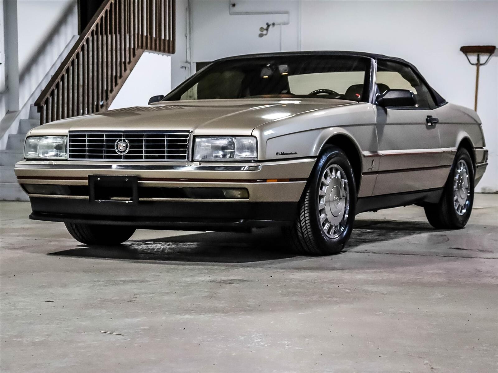 Cadillac-Allante-1993-Convertible-13