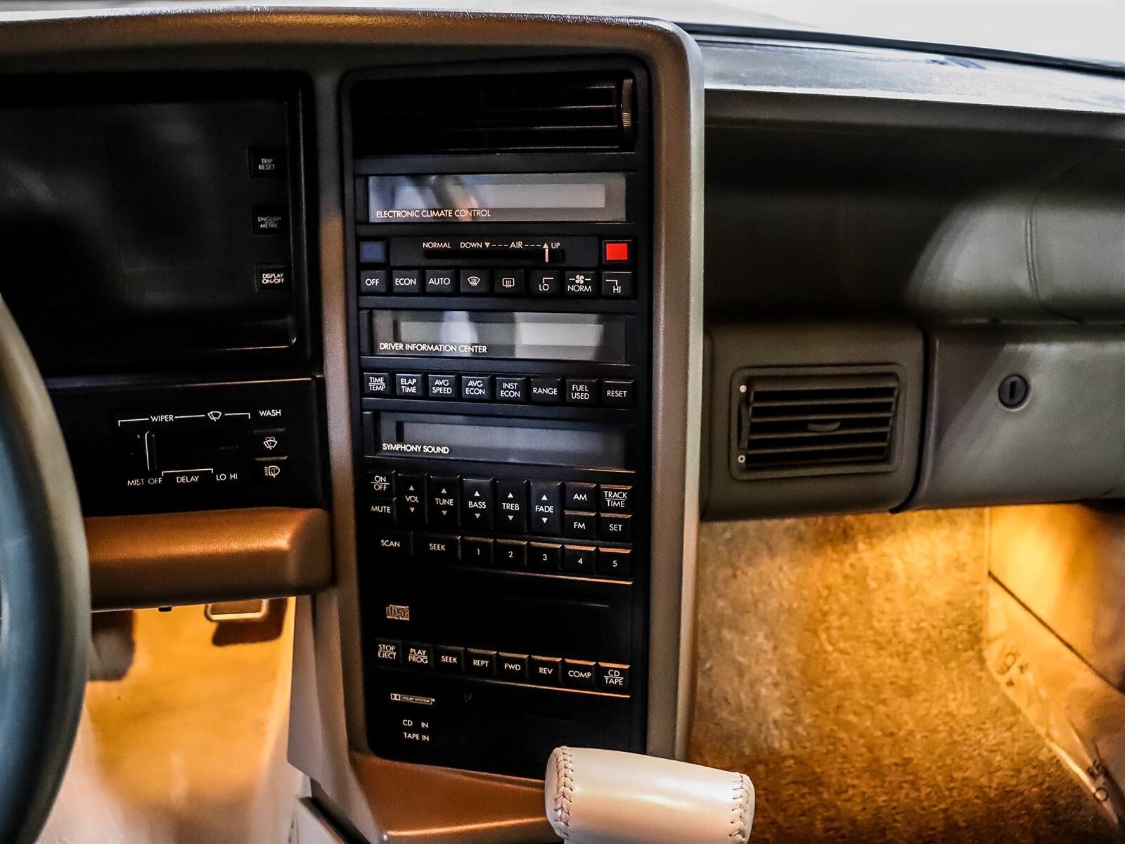 Cadillac-Allante-1993-Convertible-22