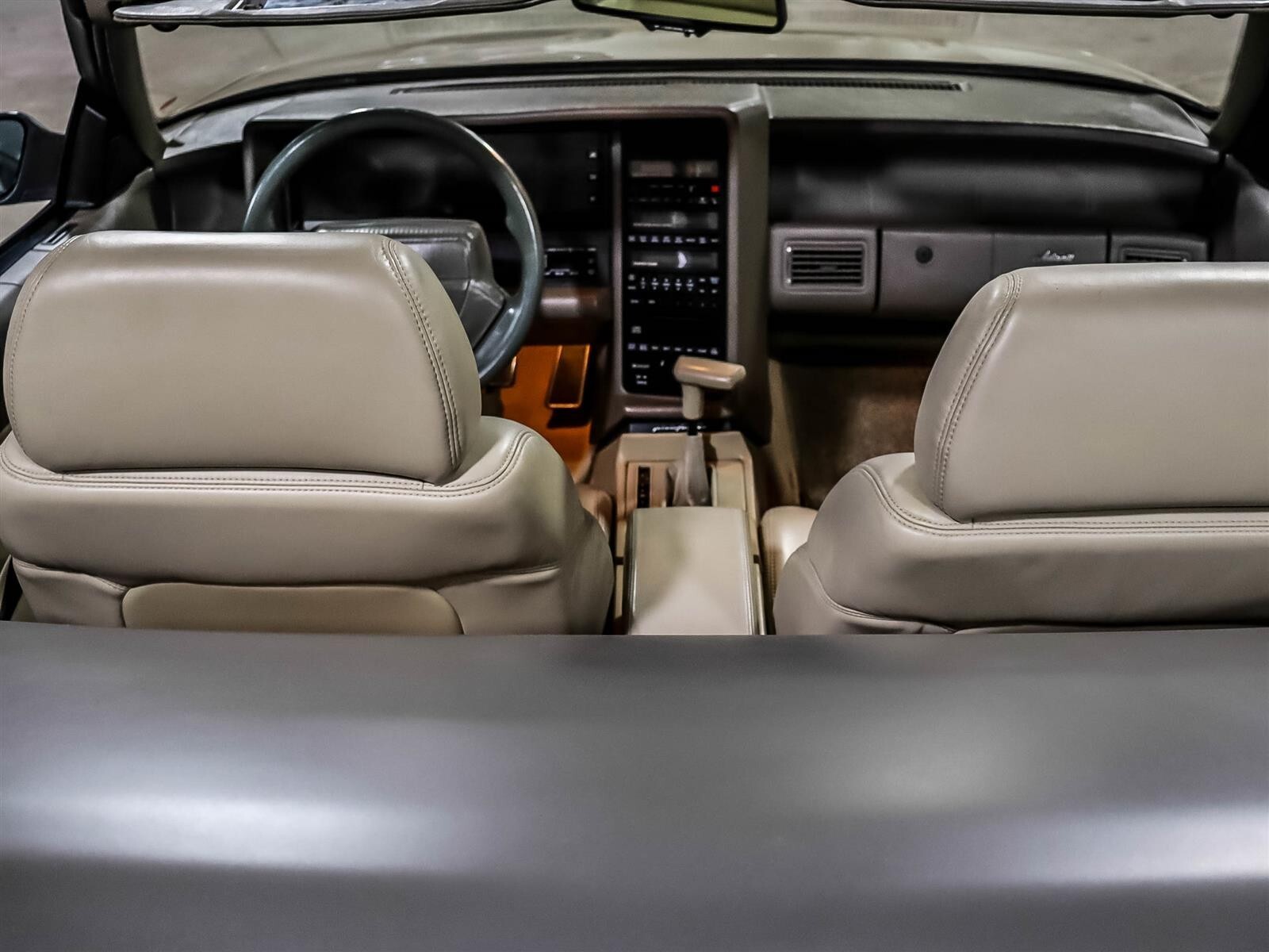 Cadillac-Allante-1993-Convertible-8