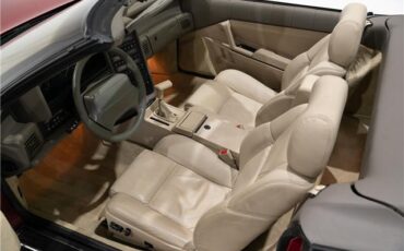 Cadillac-Allante-1993-Roadster-17