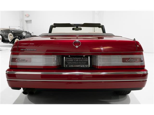 Cadillac-Allante-1993-Roadster-7