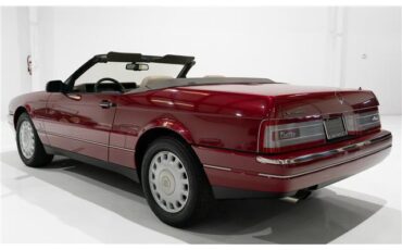 Cadillac-Allante-1993-Roadster-8