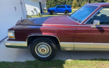 Cadillac-Brougham-1991-red-16