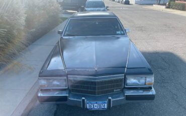 Cadillac-Brougham-dx2019elegance-1991-black-1
