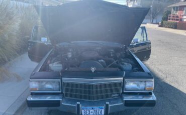 Cadillac-Brougham-dx2019elegance-1991-black-11