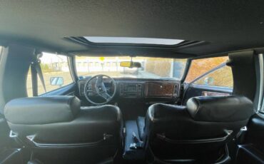 Cadillac-Brougham-dx2019elegance-1991-black-19