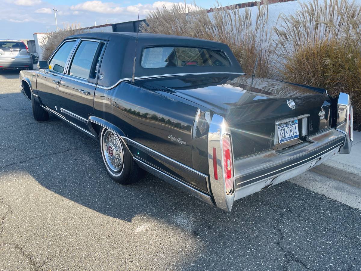 Cadillac-Brougham-dx2019elegance-1991-black-6