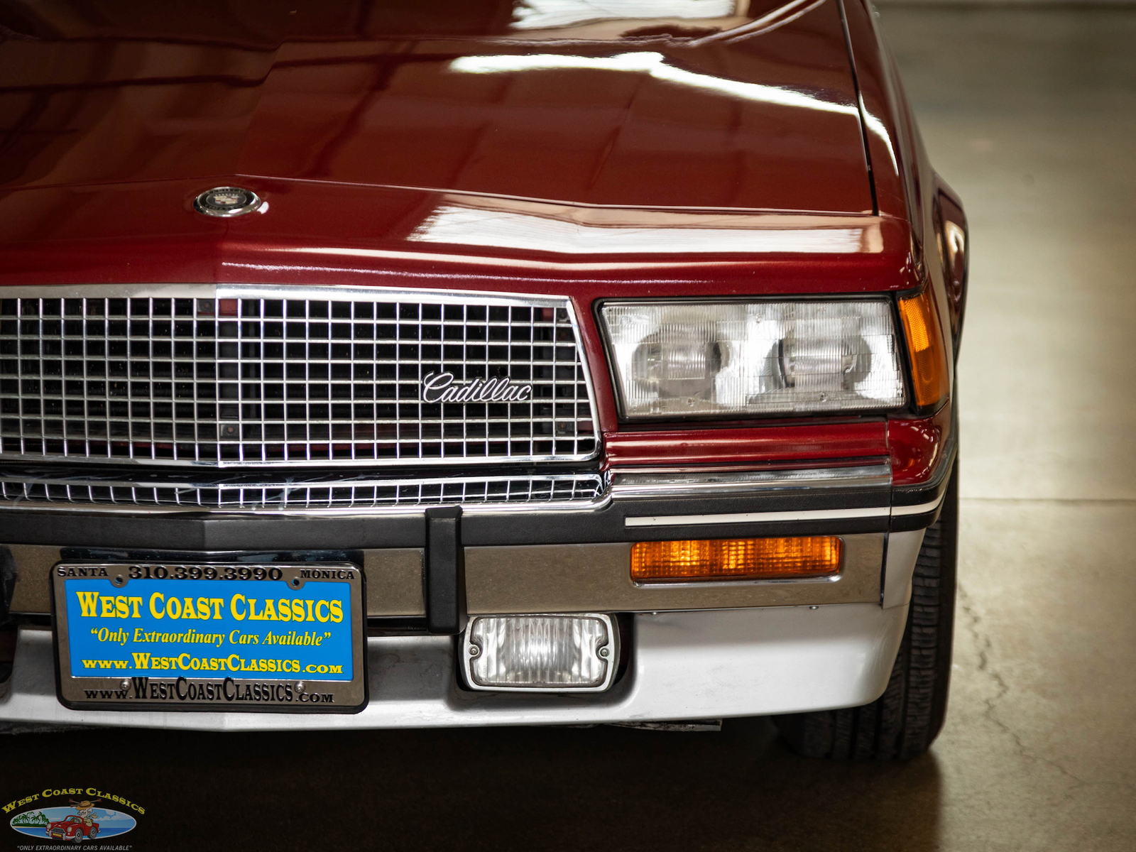 Cadillac-Cimarron-1988-Sedan-15