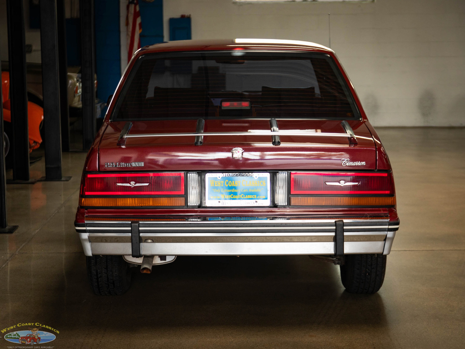Cadillac-Cimarron-1988-Sedan-16