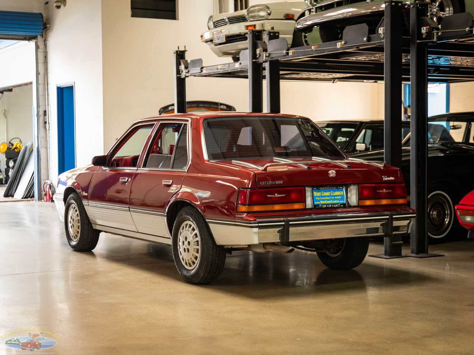 Cadillac-Cimarron-1988-Sedan-20