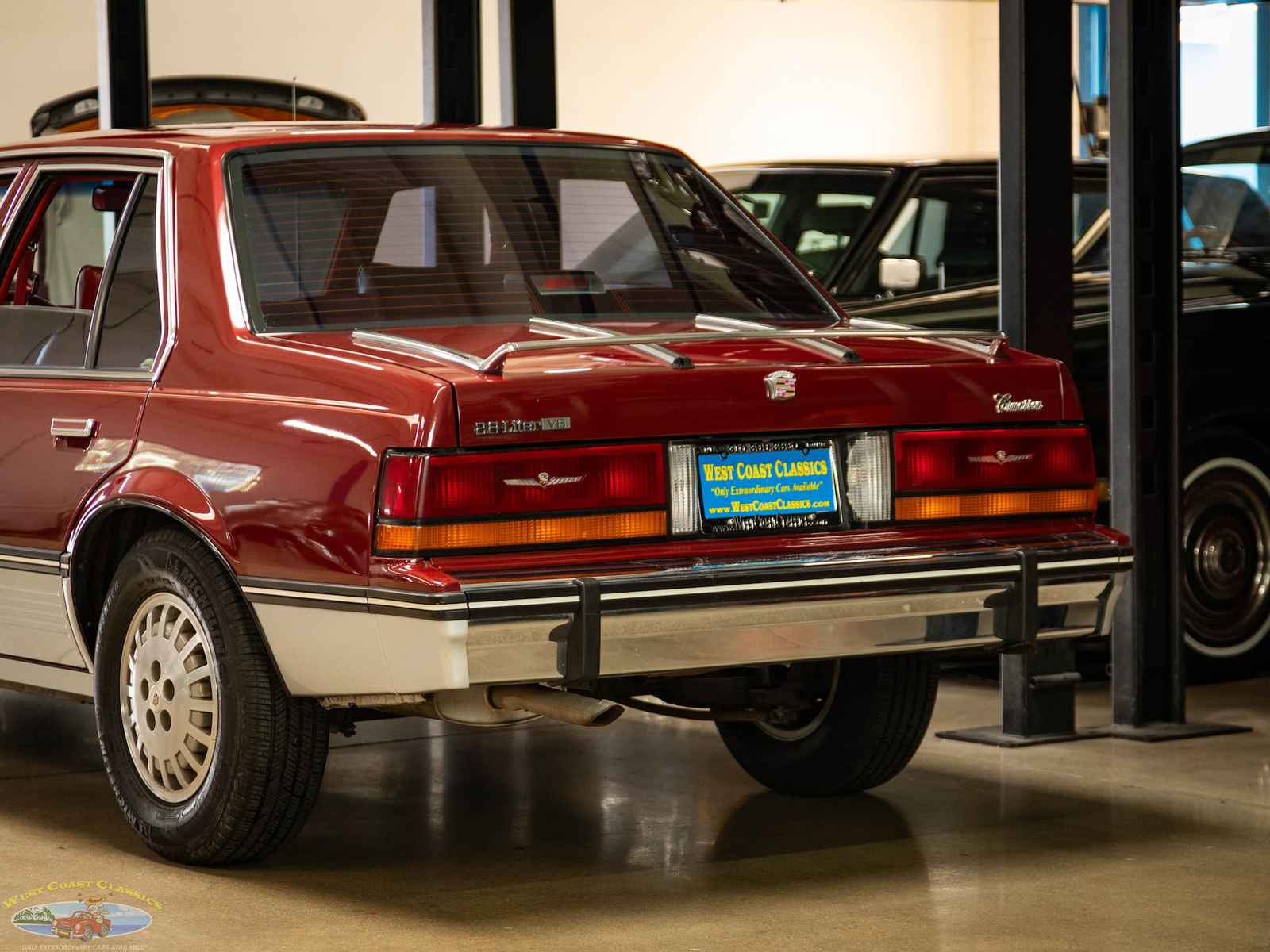 Cadillac-Cimarron-1988-Sedan-22