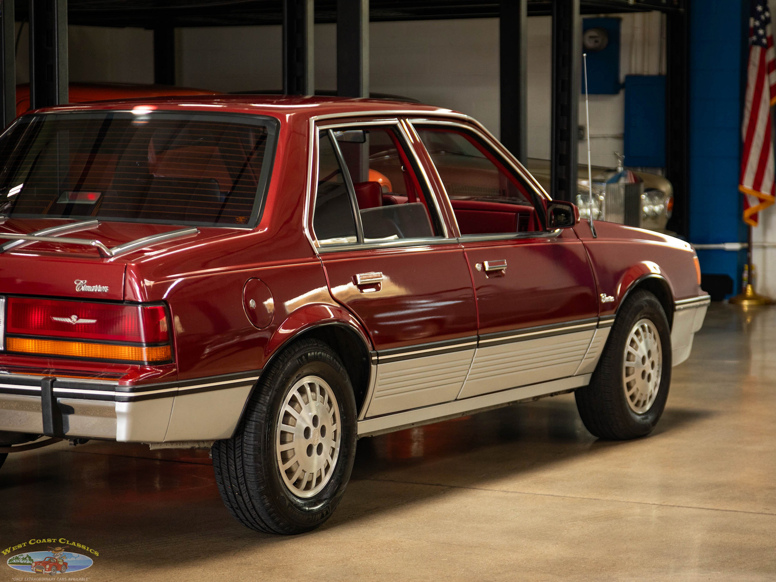 Cadillac-Cimarron-1988-Sedan-25