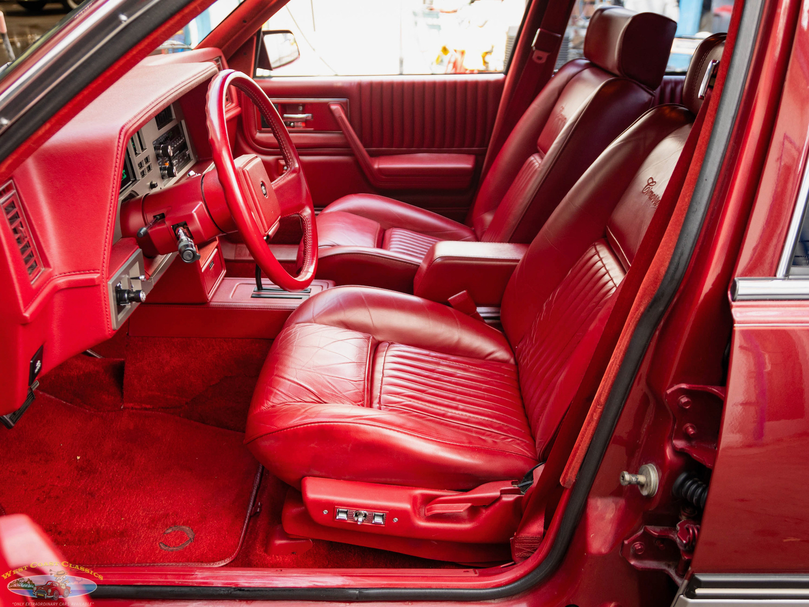 Cadillac-Cimarron-1988-Sedan-27