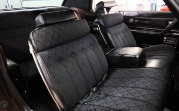 Cadillac-Coupe-DeVille-1973-Coupe-10