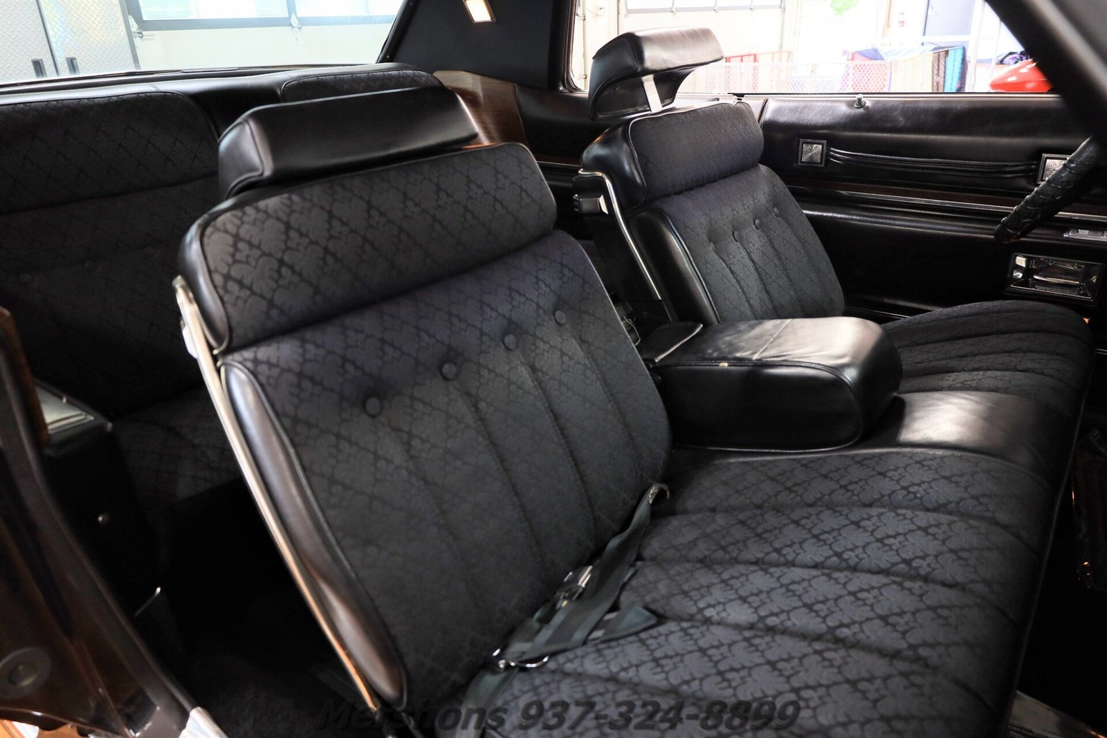 Cadillac-Coupe-DeVille-1973-Coupe-10