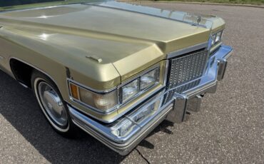 Cadillac-Coupe-DeVille-1975-Coupe-22