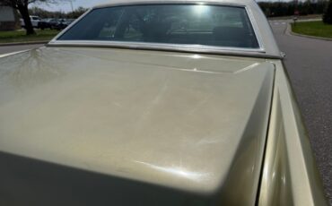 Cadillac-Coupe-DeVille-1975-Coupe-35