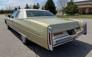 Cadillac-Coupe-DeVille-1975-Coupe-5