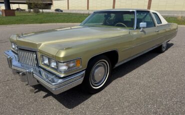Cadillac-Coupe-DeVille-1975-Coupe-7