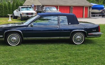 Cadillac-Coupe-Deville-1988-Coupe-1