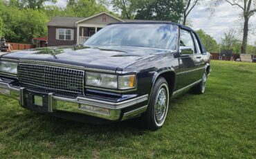 Cadillac-Coupe-Deville-1988-Coupe-13