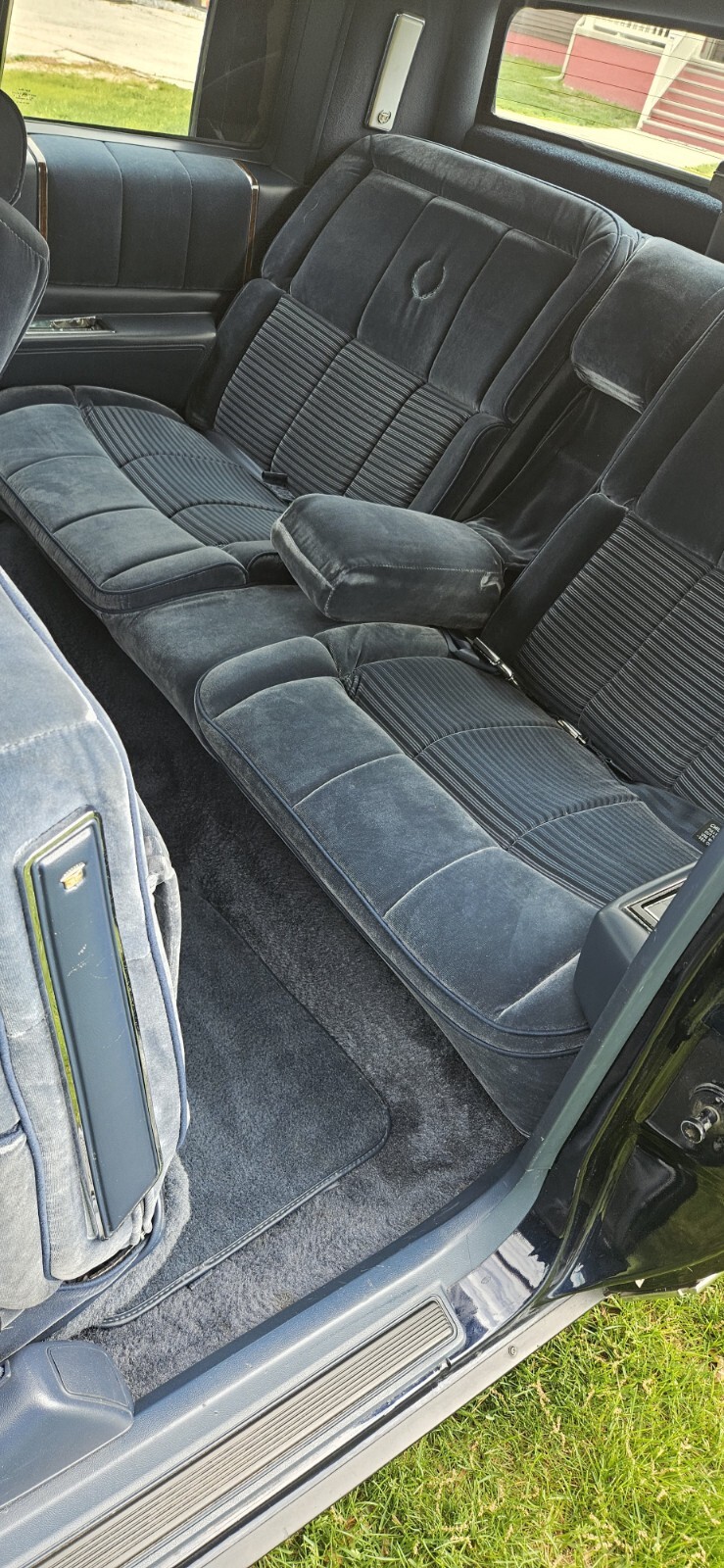 Cadillac-Coupe-Deville-1988-Coupe-20