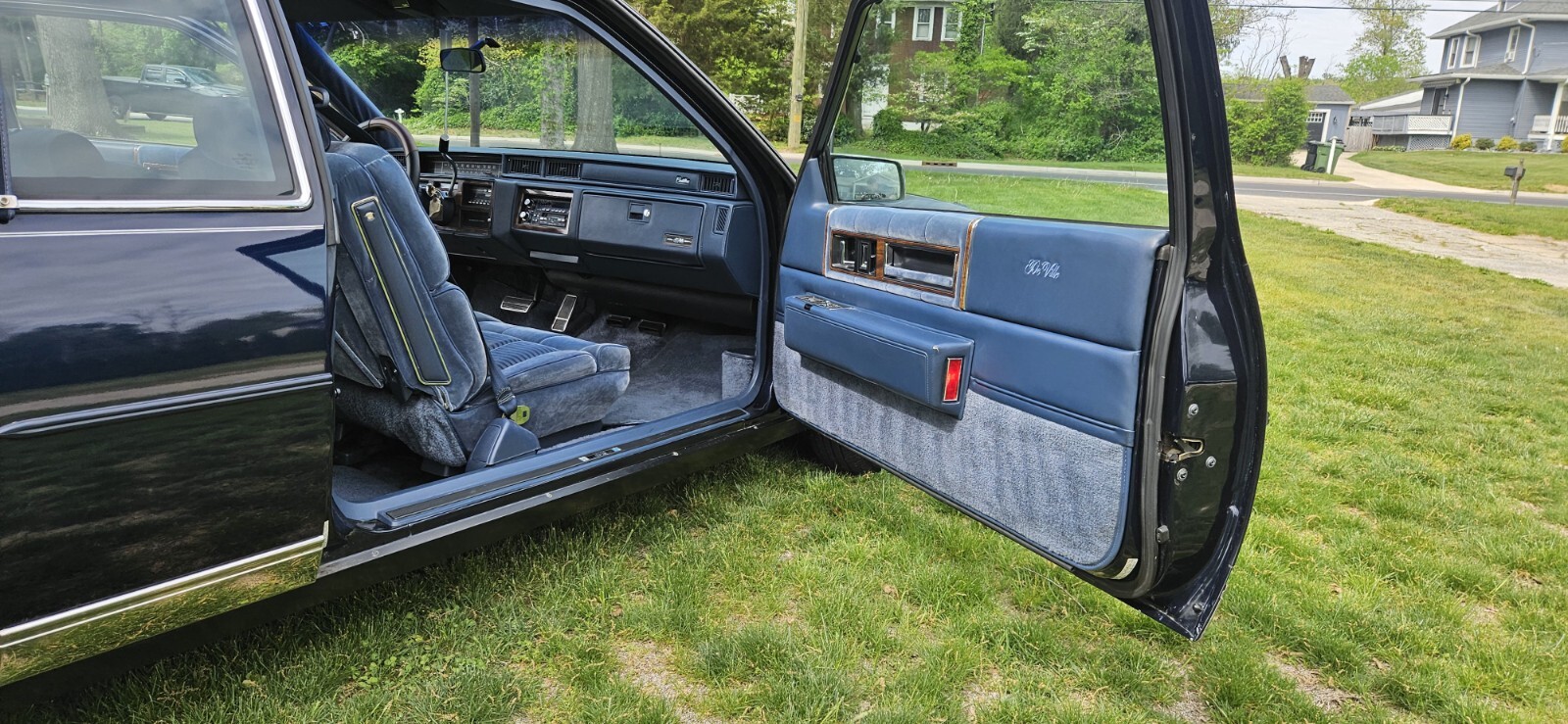Cadillac-Coupe-Deville-1988-Coupe-22