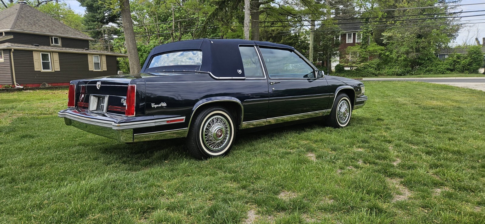 Cadillac-Coupe-Deville-1988-Coupe-3