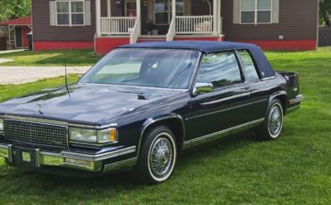 Cadillac-Coupe-Deville-1988-Coupe-6