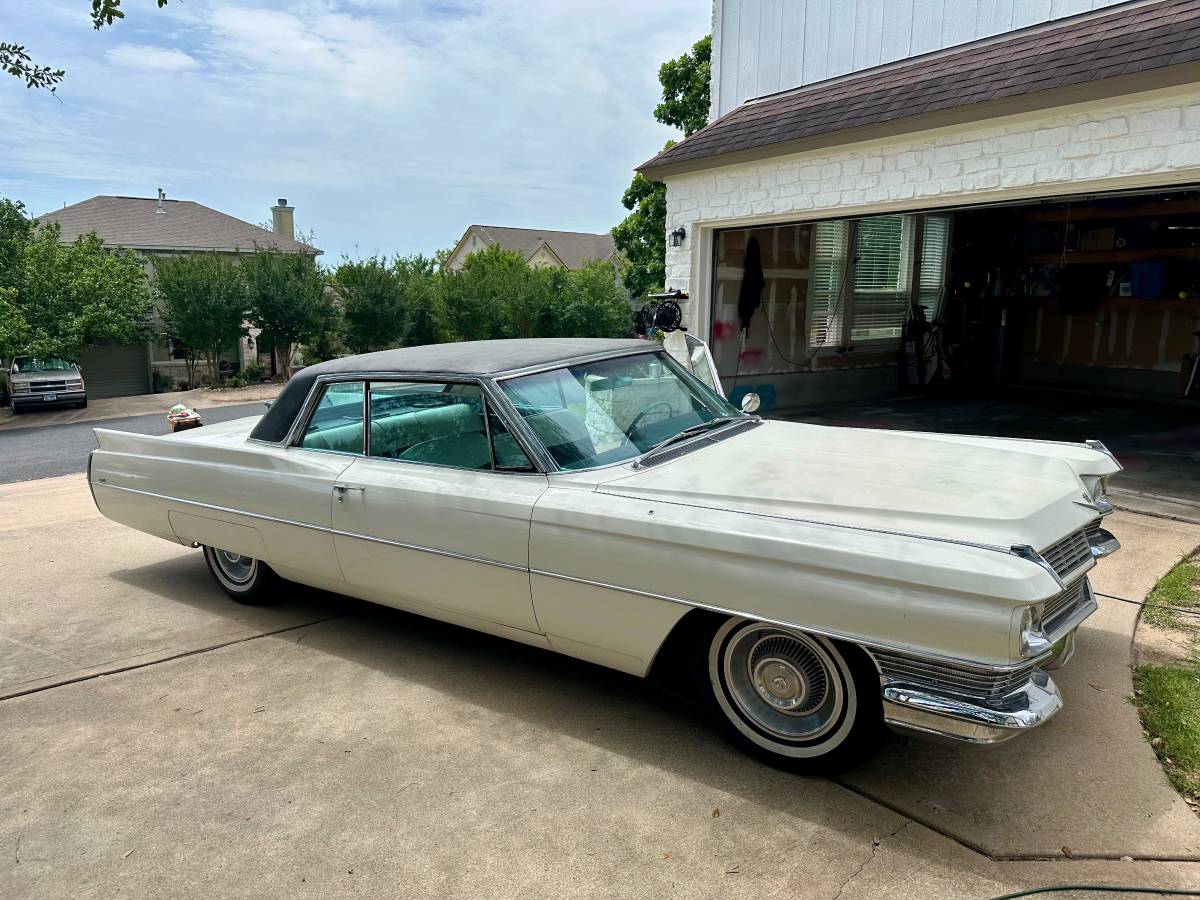 Cadillac-Coupe-deville-1964-white-1