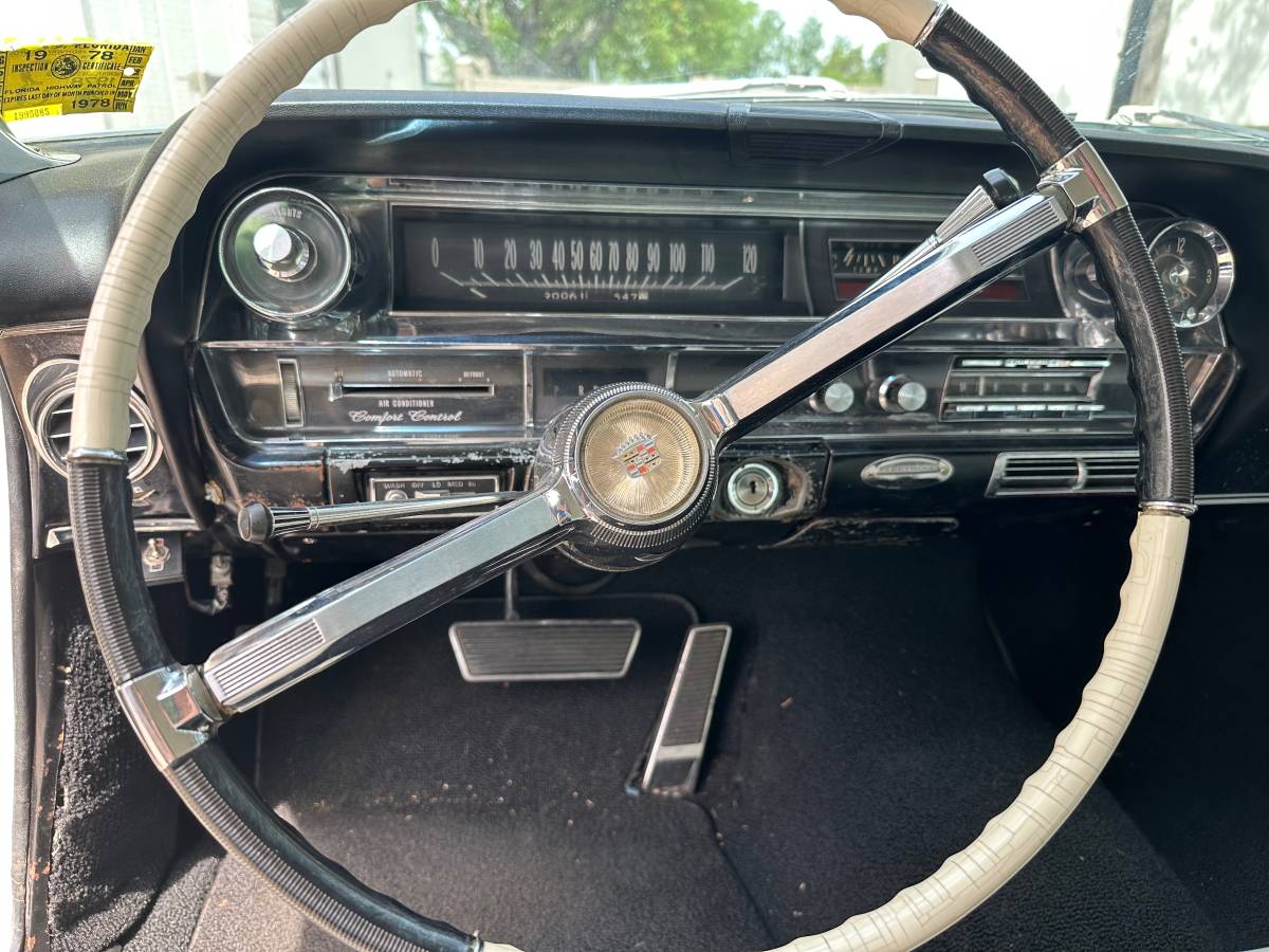 Cadillac-Coupe-deville-1964-white-11