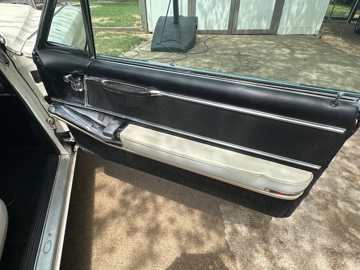 Cadillac-Coupe-deville-1964-white-14